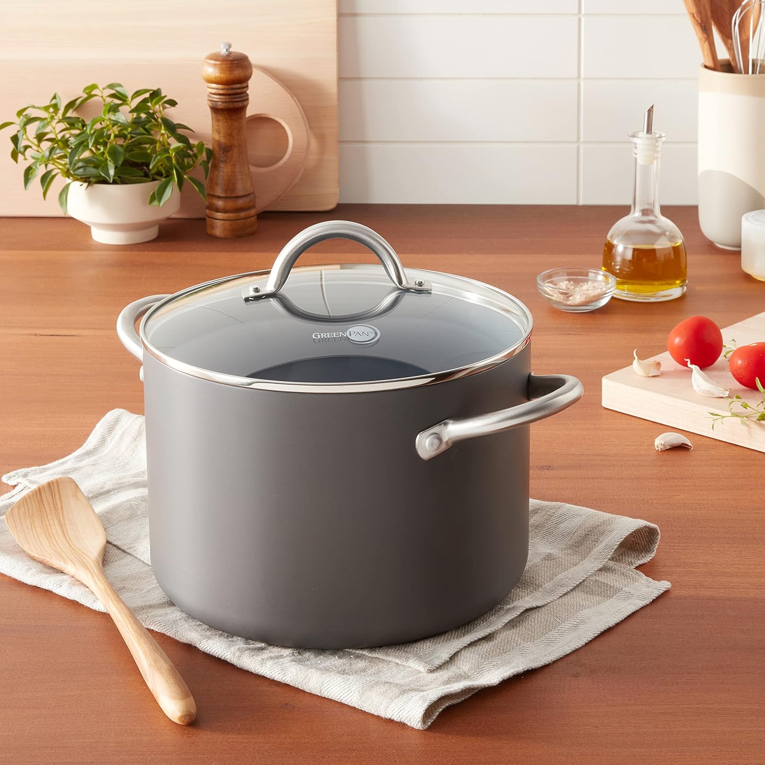 Gray 8QT Hard Anodized Ceramic Nonstick Stock Pot with Lid M98696
