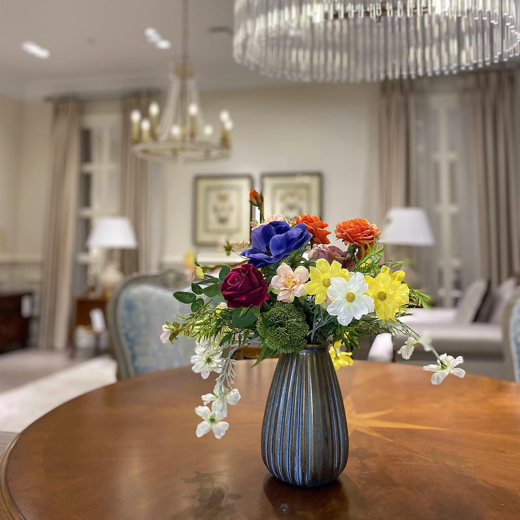Silk Flower Arrangement in Vase R27074