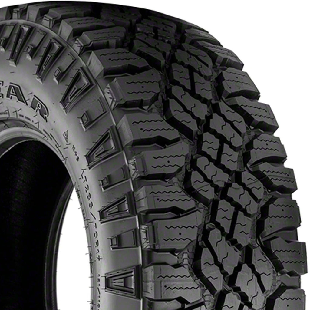 LT305/55R20 All Terrain Light Truck Tire C327191