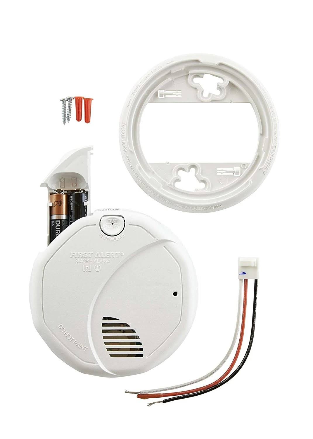 Hardwired Smoke Detector with Photoelectric and Ionization, 3-Pack O2698