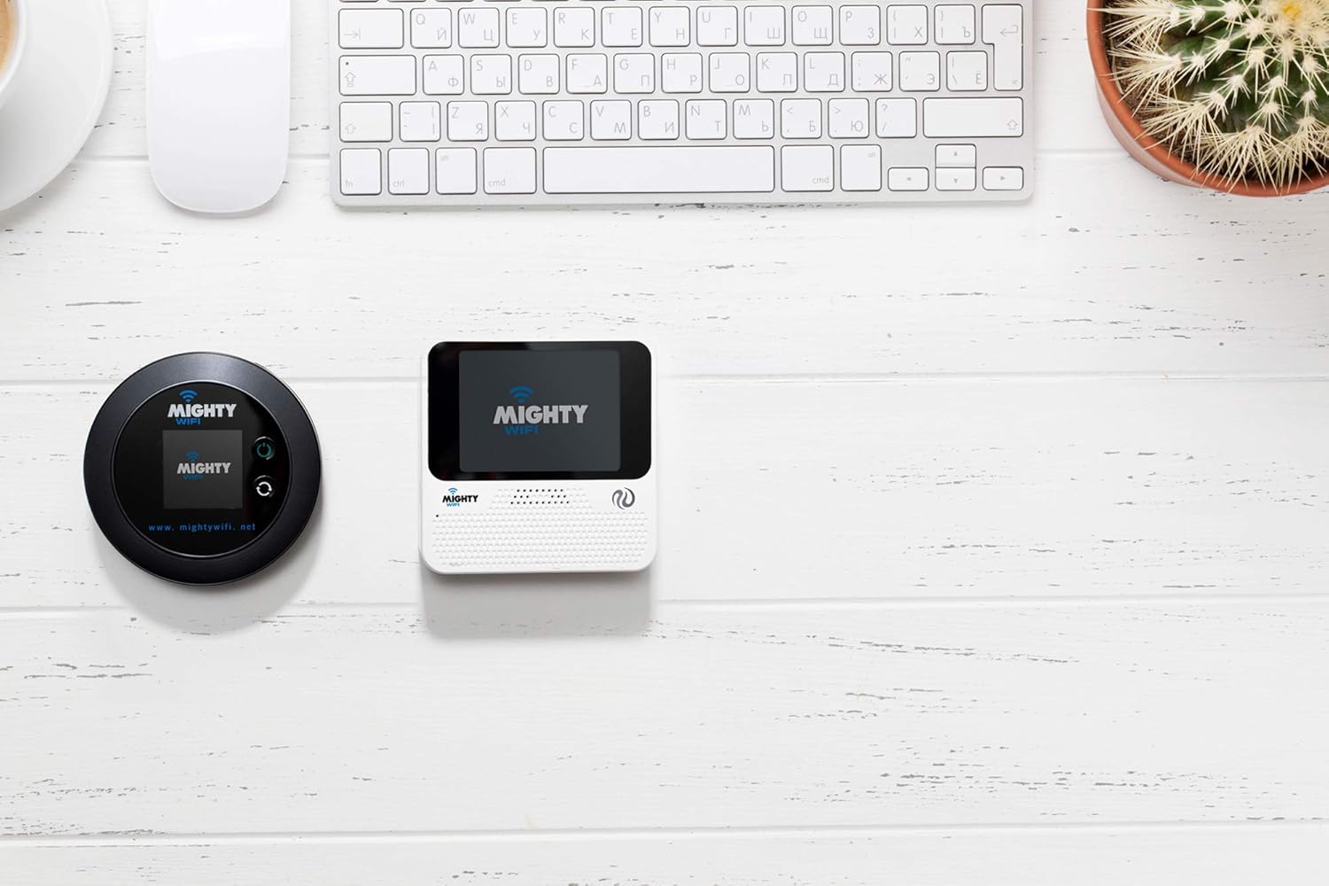 Mobile Wi-Fi Hotspot Device Portable Router with 15 GB Data for 30 Days Q678