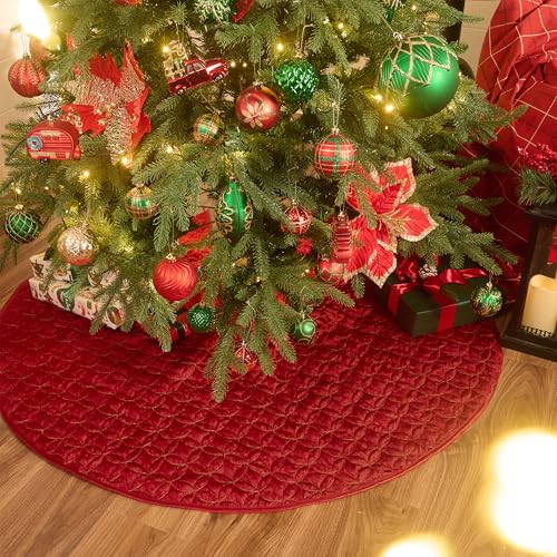 36 Inch Red Gold Velvet Christmas Tree Skirt S93808