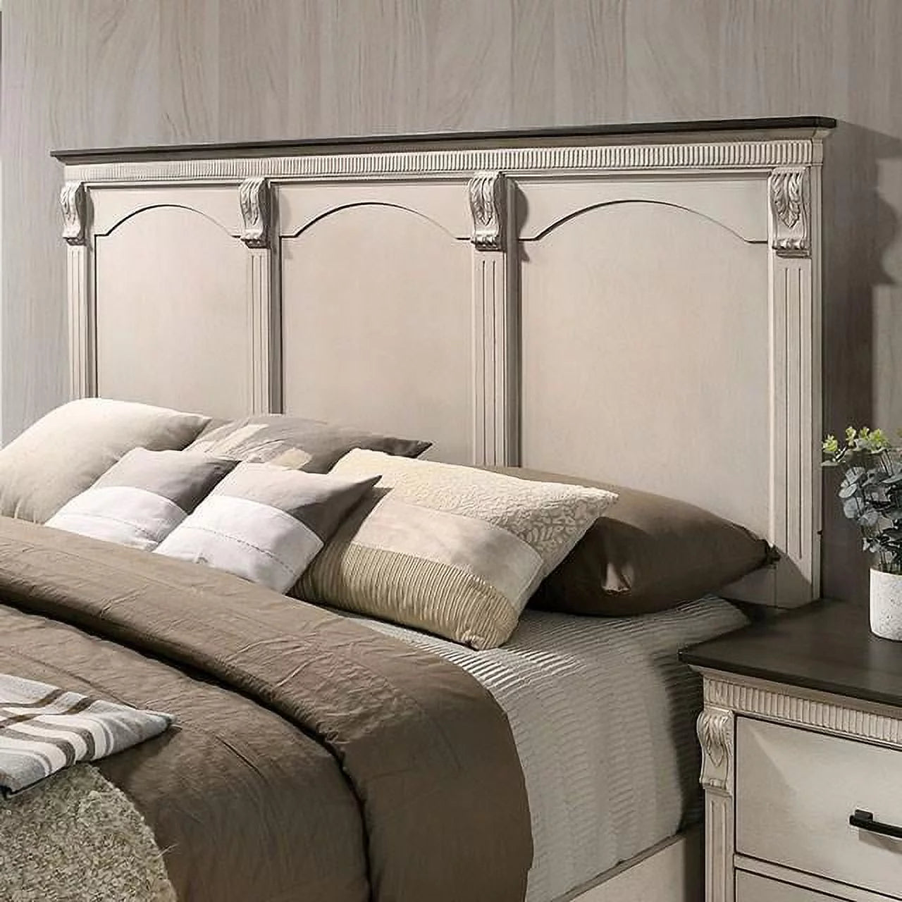 Antique White Solid Wood Queen Bedroom Set 6pcs K36398