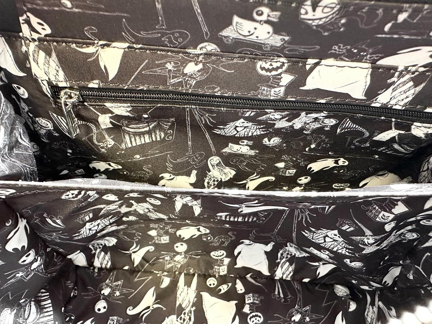 Disney The Nightmare Before Christmas Allover Print Crossbody Satchel Handbag B334