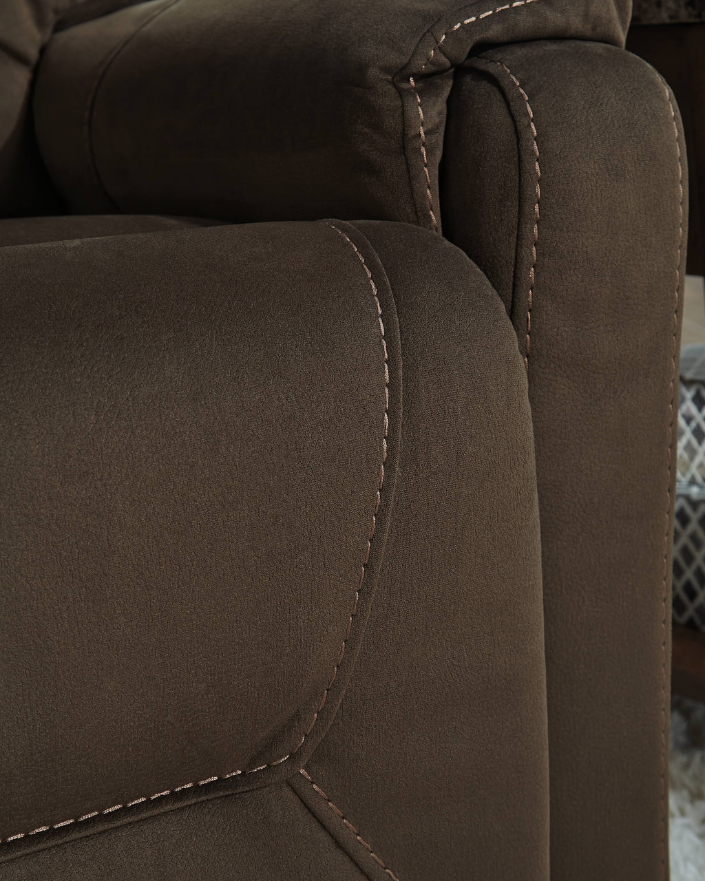 Power Lift Recliner K33219
