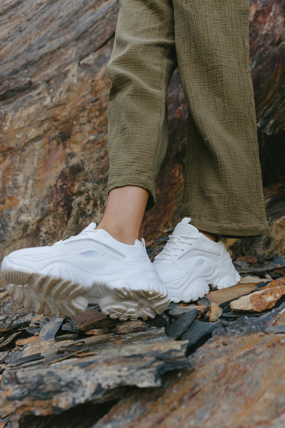 Platform Sneakers Y157