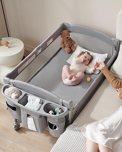 4 in 1 Bassinet Bedside Sleeper R434184