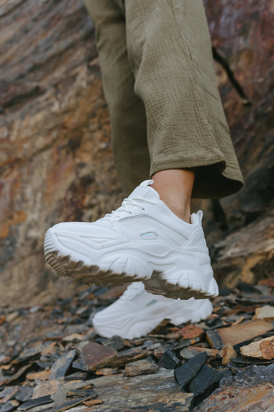 Platform Sneakers Y157