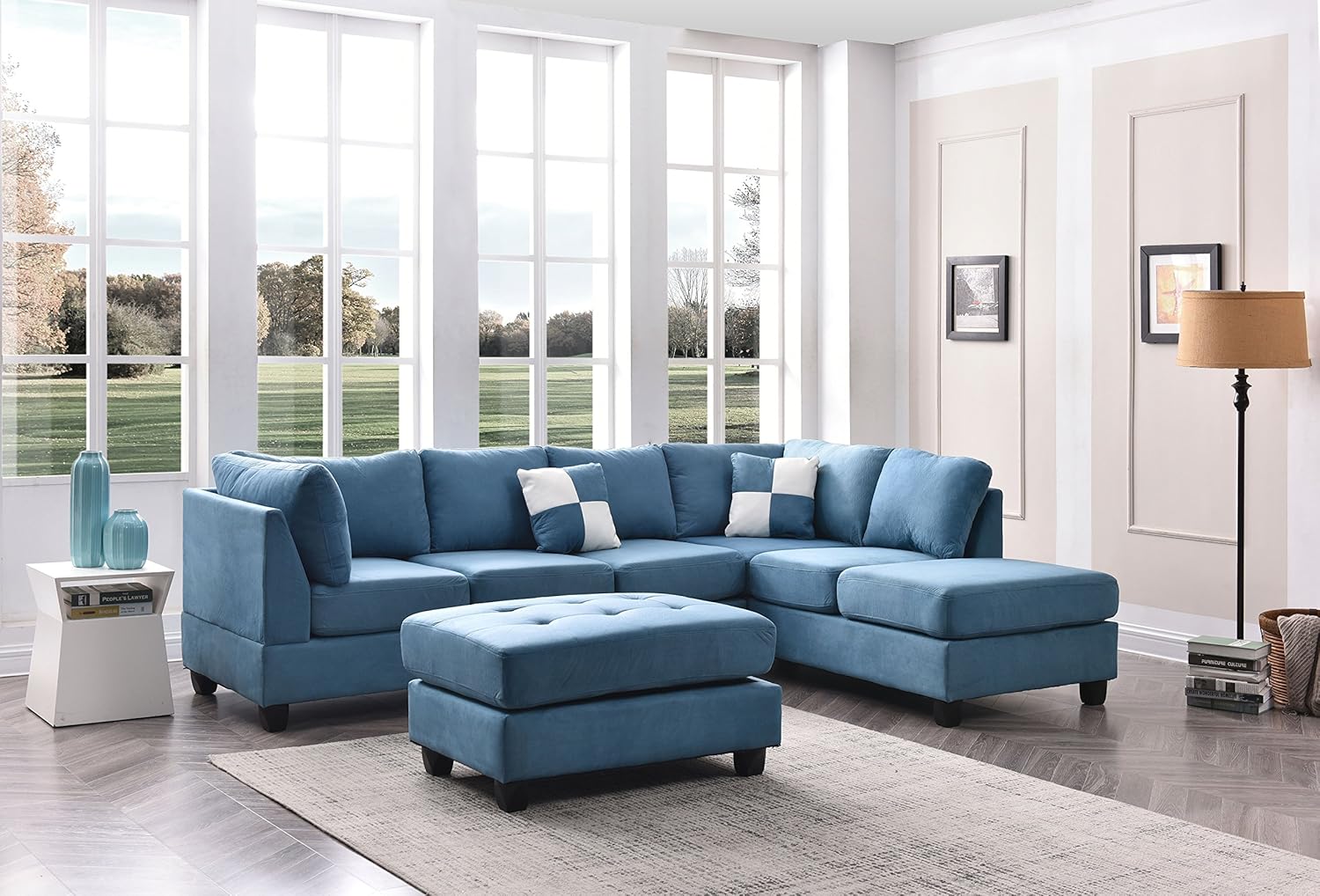 White Sectional U83302