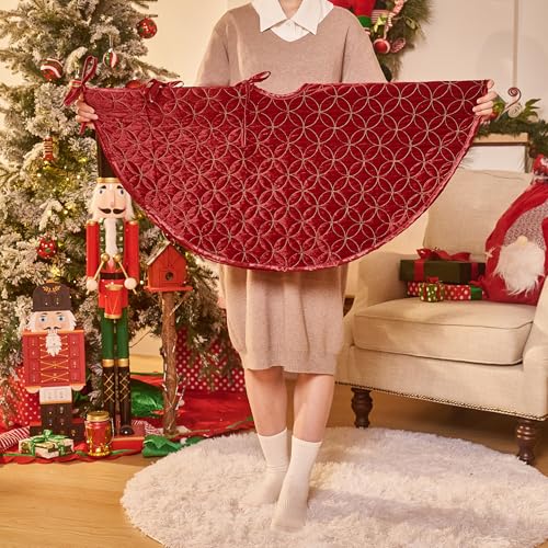 36 Inch Red Gold Velvet Christmas Tree Skirt S93808