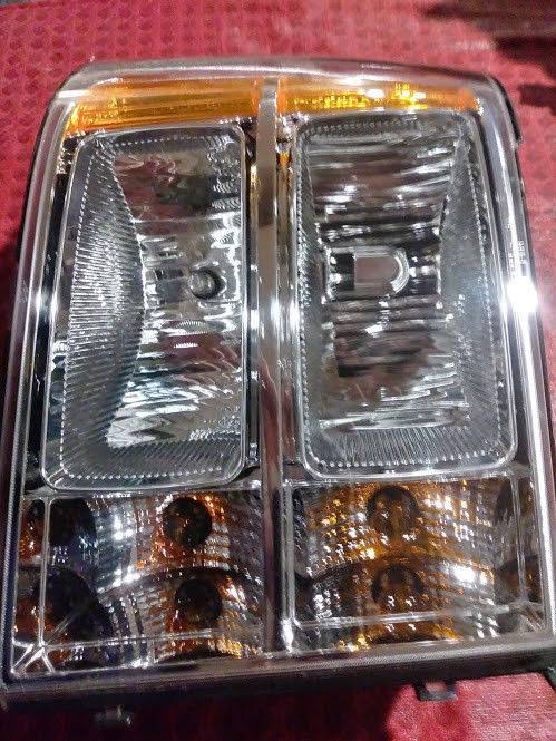 2013 GMC Sierra Headlight Assembly D25791