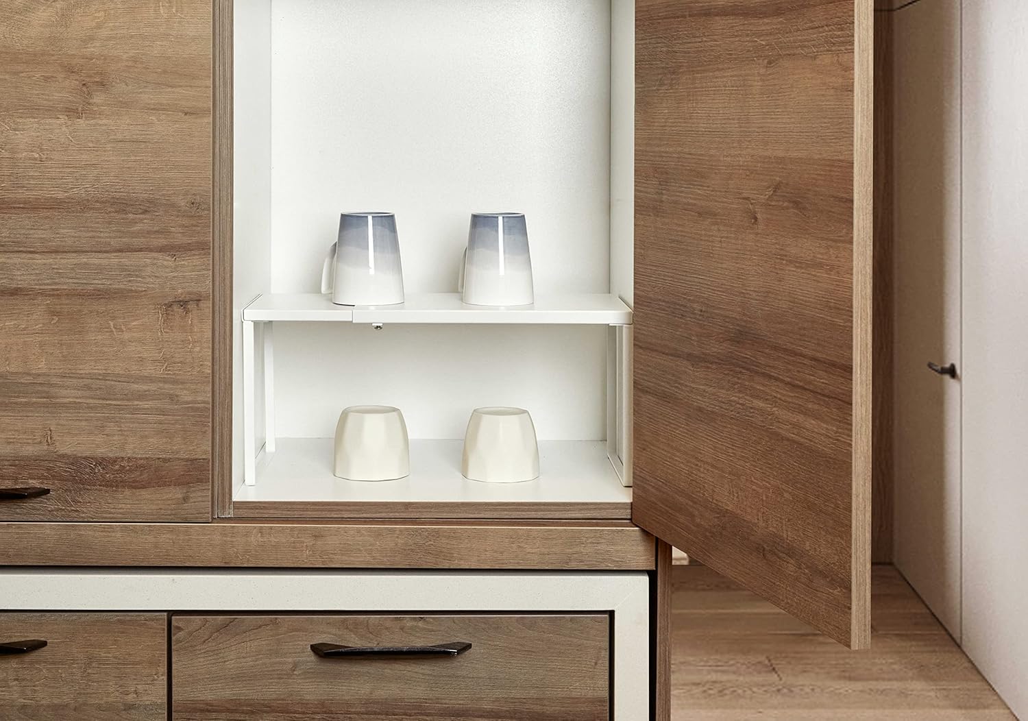 White Expandable Metal Cabinet Shelf Organizer B55033
