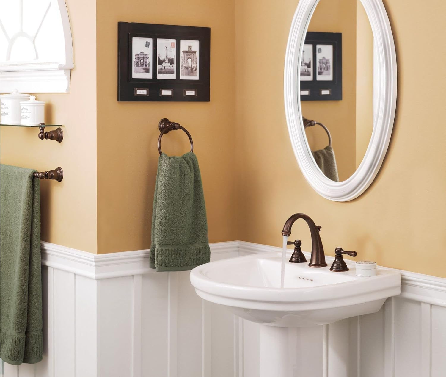 Oil Rubbed Bronze Two-Handle Widespread High-Arc Bathroom Faucet U851948
