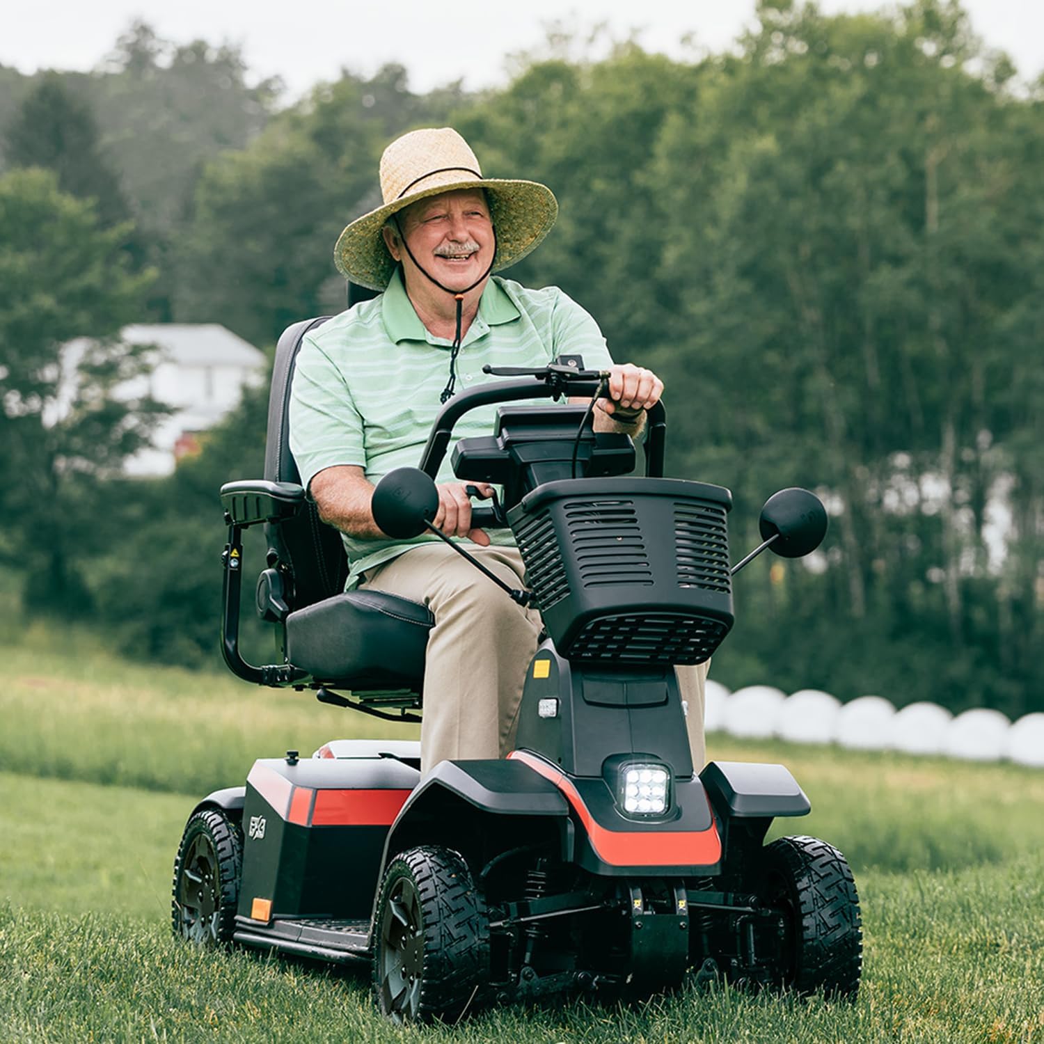 4-Wheel Travel Electric Scooter Q5477