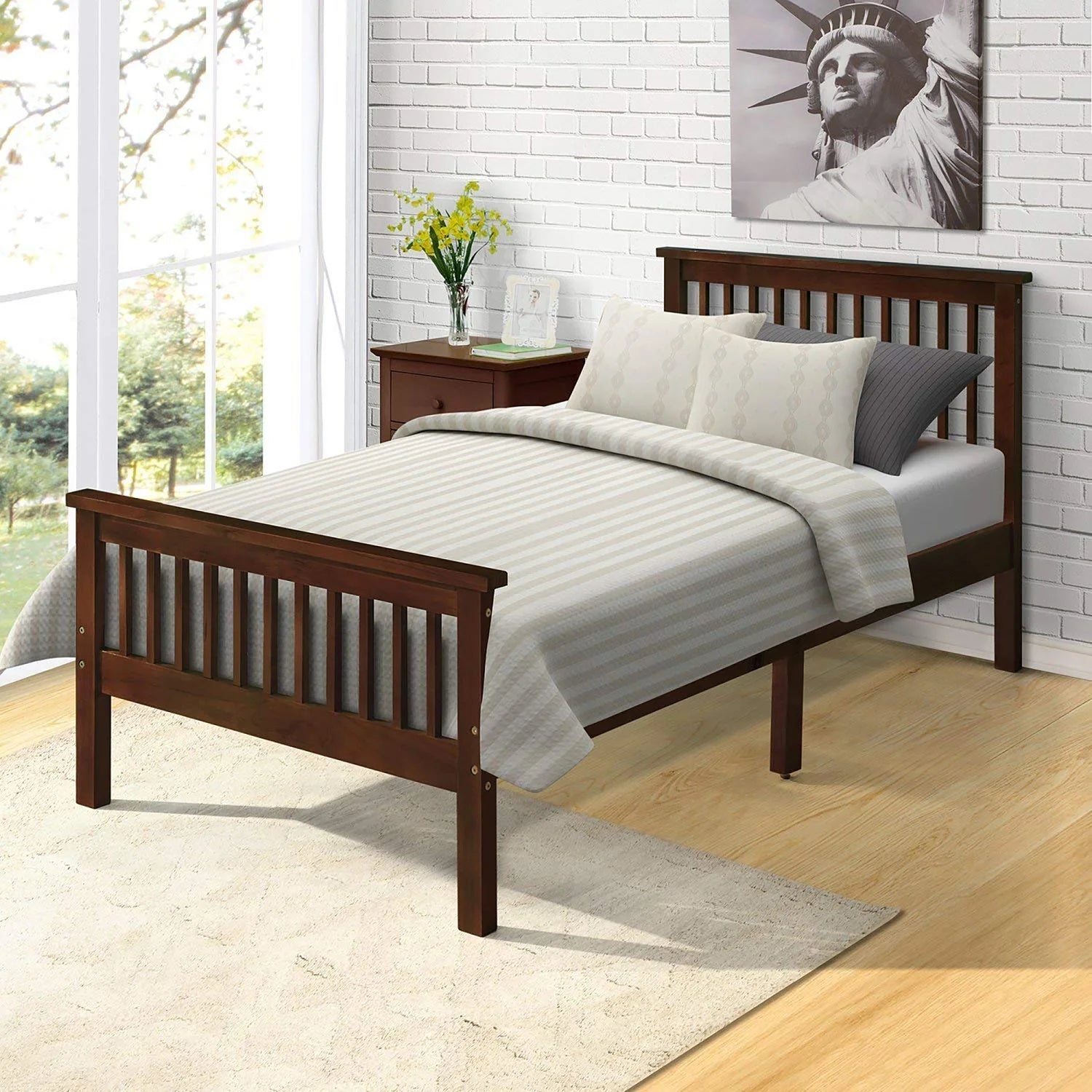 Twin Wood Platform Bed Frame with Headboard and Footboard I5188